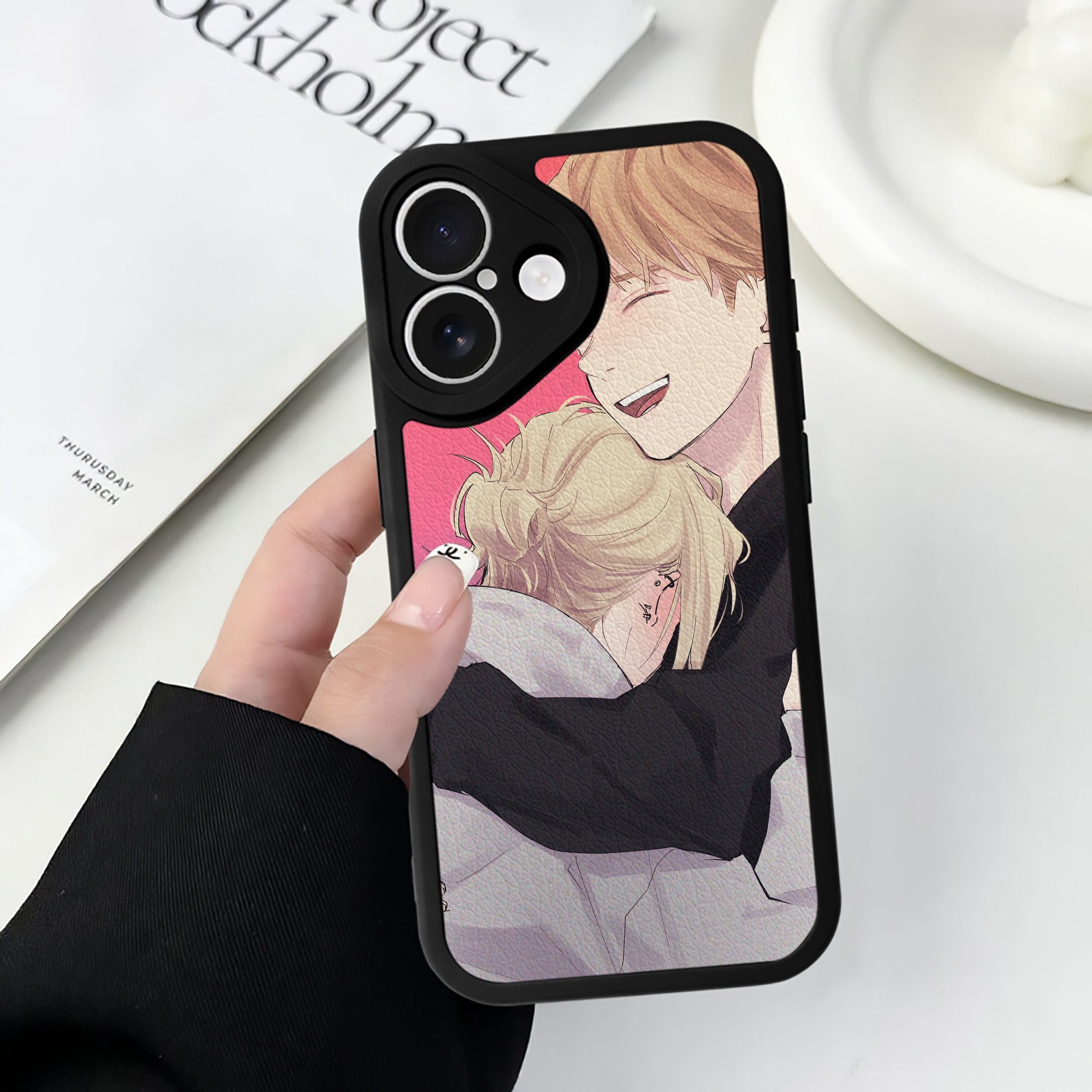 （画像用） 進撃の巨人 Attack on Titan 【iPhone 16シリーズ対応】シリコンスマホケース（レザー調） 材質：シリコン